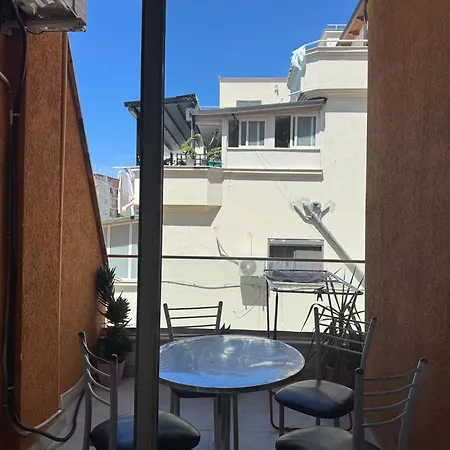 Rias By Selectstay * Durrës